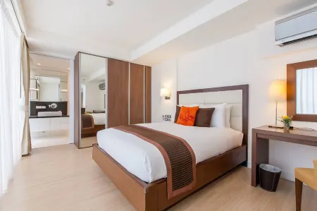 Oakwood Residence Sukhumvit 24