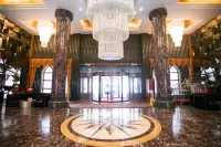 Xuexiang Wanjia Forest Hot Spring Hotel (China Xuexiang Scenic Area Branch)