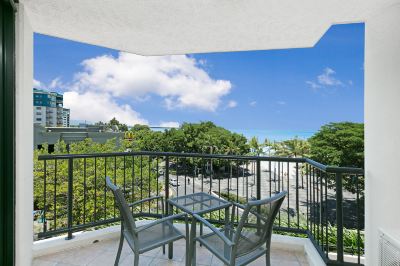 エスプラネードビュー2ベッドルームアパートメント マントラ エスプラネード ケアンズの写真