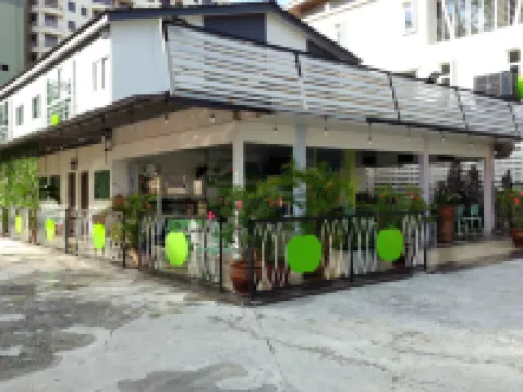 Apple 1 Hotel Gurney Hotels near Arulmigu Balathandayuthapani Temple ABT