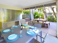 Sunset Cove Noosa - Beach