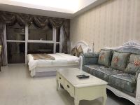 大连西瓜酒店公寓 - 奢华观景大床房