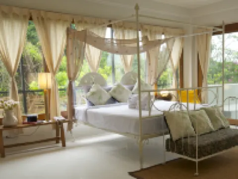 พราวภูฟ้าแม่ริม โรงแรมในแม่ริม