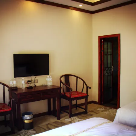 Shilin Caixie Yashe Inn