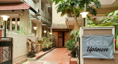 Locul Uptown - Near Bangalore Palace Grounds Hotels near Masjid E Khadria