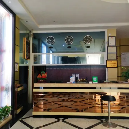 Dongfu Fashion Hotel