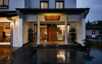 Ruiyi Qingteng Hotel Hotel in zona Pantuo Rock