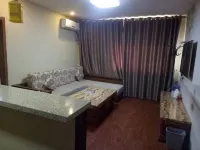 華苑ホテル(保定新秀学校陽光北大通り)