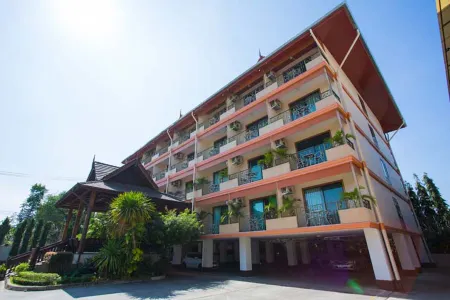 Baankhun Chiang Mai Hotel