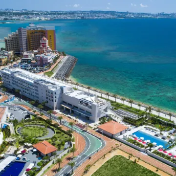 DoubleTree by Hilton Okinawa Chatan Resort