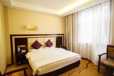 Yunlong Longfenghe Hotel Отели рядом с достопримечательностью «Taiji Diagram»