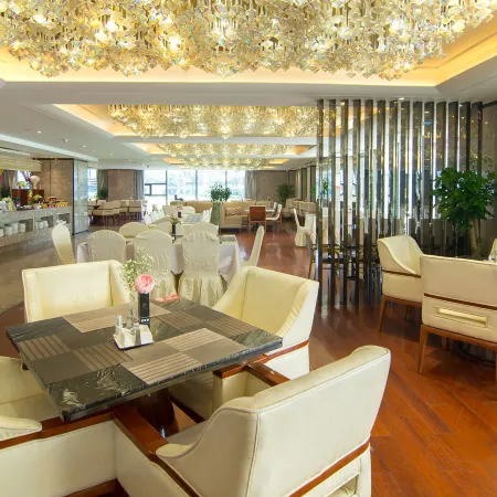 Tongren Jinjiang Hotel