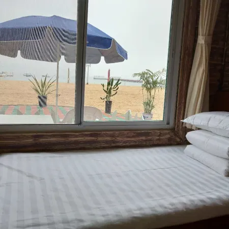 Golden Beach Holiday Hotel