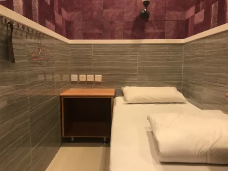 Hong Kong 3D Inn Romance