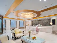 Vienna Hotel (Taixing Gulou Xintiandi Sports Center)