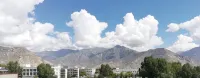 Kangsang Youth Hostel (Potala Palace Jokhang Temple)