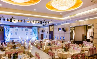 10. Haikou B..