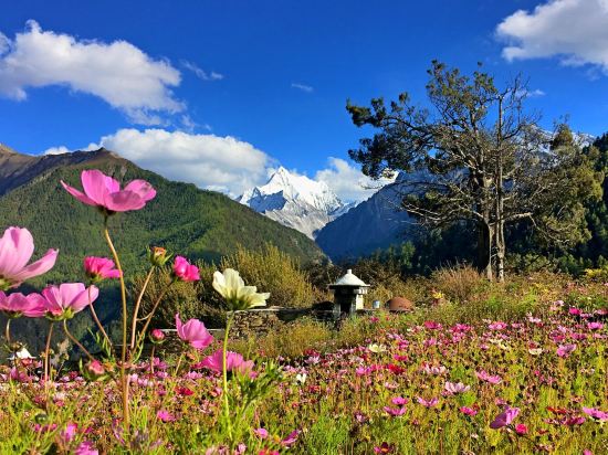 亞丁見山ホテル（稲城亞丁観光地亞丁村）