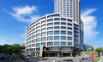 Rushi Hotel (Xiamen Convention Center Gaoqi Airport)
