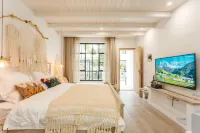 Dali Cloud Love Letter Inn (Dali Ancient Town Branch)