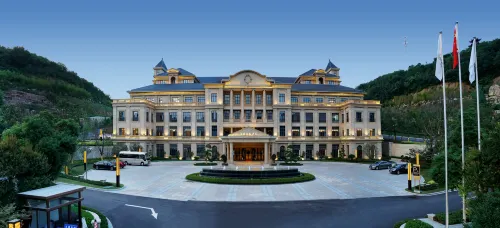 Jinlong International Hotel Hotel di Jurong