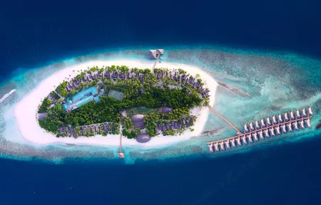 Dreamland Maldives Resort Отели в г. Hirundoo