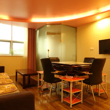 Renqiu Yueheng Business Express Hotel Отели в г. Ренцзю