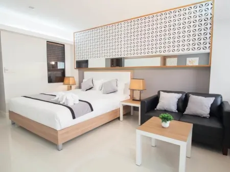 Racha Residence Отели в г. Si Racha