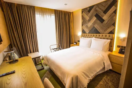 HANSA- A Premium Residence