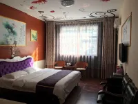 Anlong Shuanglong Hotel Hotels near Anlong Zhaodi