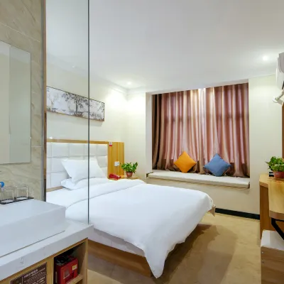 Wenas Collection Hotel (Zhengzhou Railway Station Erqi Square) โรงแรมใกล้หอคอยรำลึกการประท้วงที่เอ๋อฉี