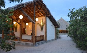 Giman Free Beach Resort