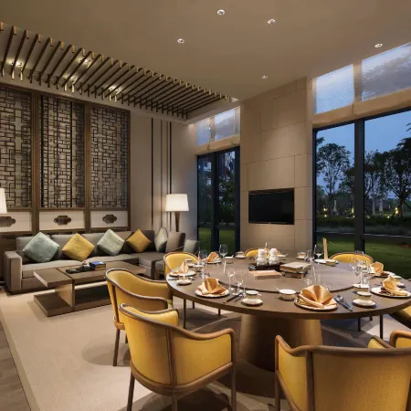 DoubleTree by Hilton Hainan-Xinglong Lakeside