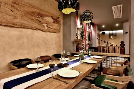 Wuzhen Muyan Muyu Courtyard Hotel Отели рядом с достопримечательностью «Wu Village»