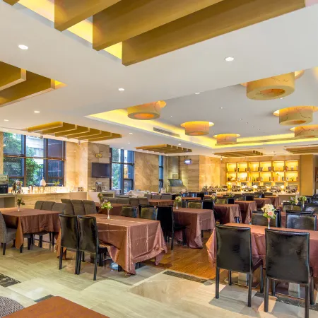 Heaven-sent Plaza Hotel Zhanjiang