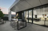 Quest Notting Hill Hotels in Clayton