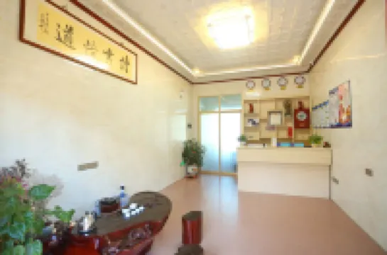 Weizhou Island Yixiangge Inn