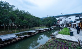 Wuyuan Likeng Qingfeng Courtyard