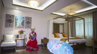 QSHAN GALLERY HOTEL Hotel di Youyang Tujia and Miao Autonomous County