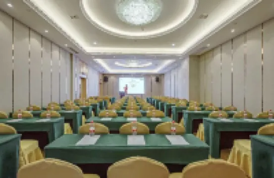 Vienna International Hotel (Changsha South High-speed Railway Station Sports New City)