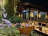 Tengchong Naman Ting Garden Villa (Feicui Ancient Town) - maisons de vacances