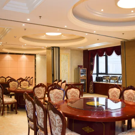 Jinzhai Greenland Jincheng Business Hotel