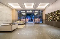 Yuefeng Hotel (Yangjiang Baili Plaza)