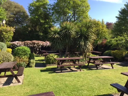 The King and Queen Отели в г. Хантон