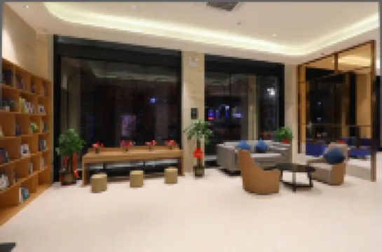 โรงแรมเยสเต (สนามกีฬาต้าหัว เคาน์ตี)