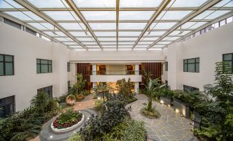 Grand Skylight Hotel