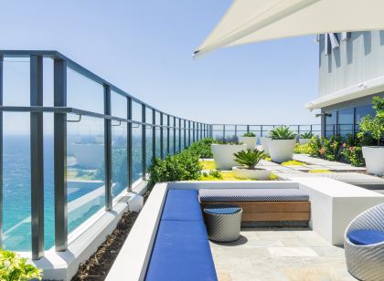 Rhapsody Resort - Official
