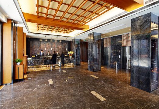 1. 상하이 전웨 호..