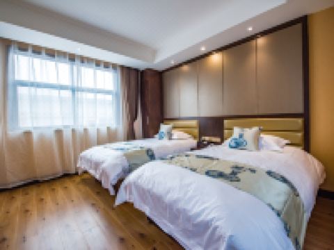 TOWO上品酒店(洛阳博物馆国花园店)