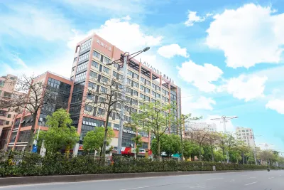 麗楓飯店（佛山裡廣路永潤廣場店） 星御廣場附近的飯店